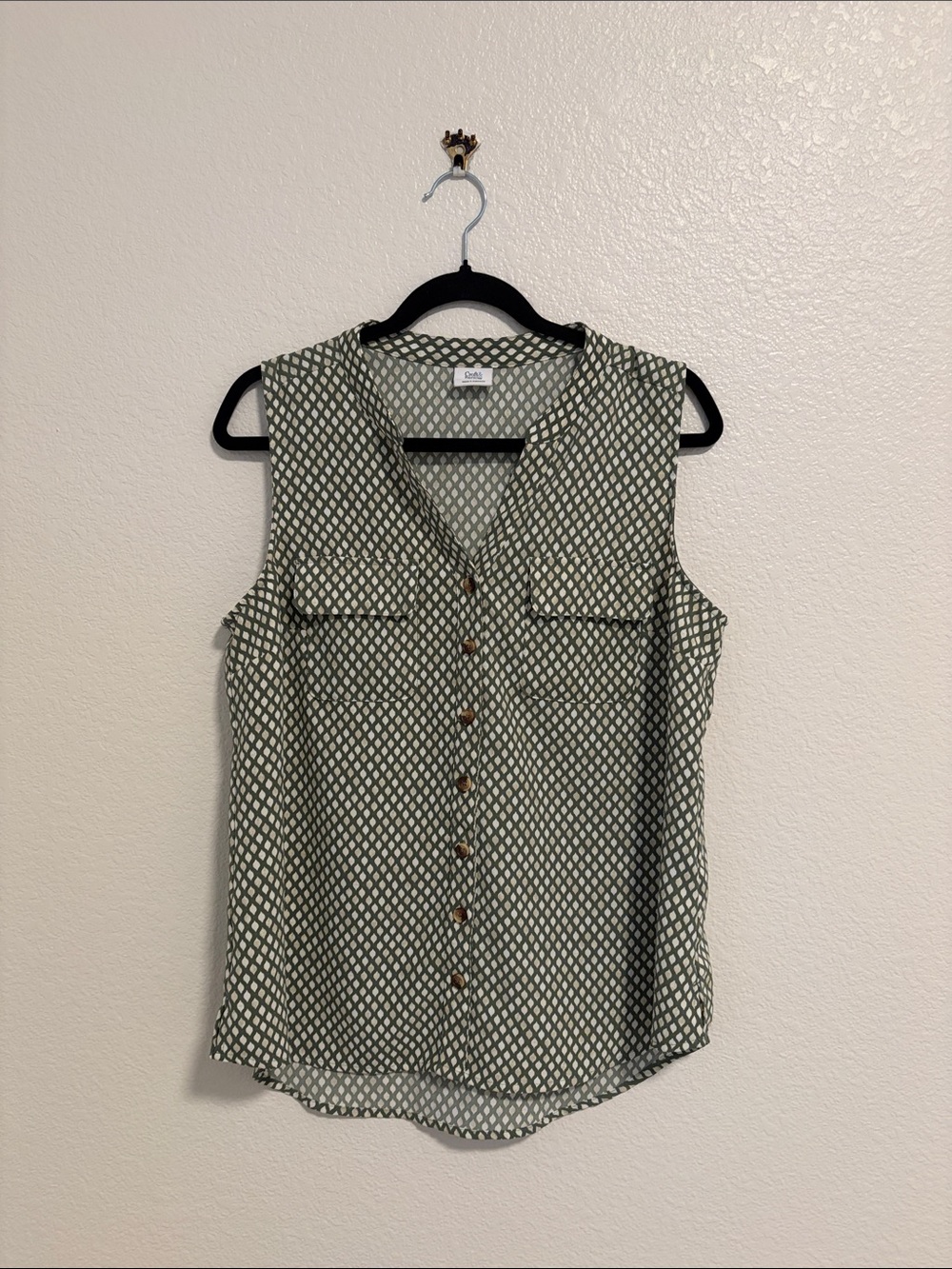 croft & barrow Olive and White Sleeveless Button-Front Camisole